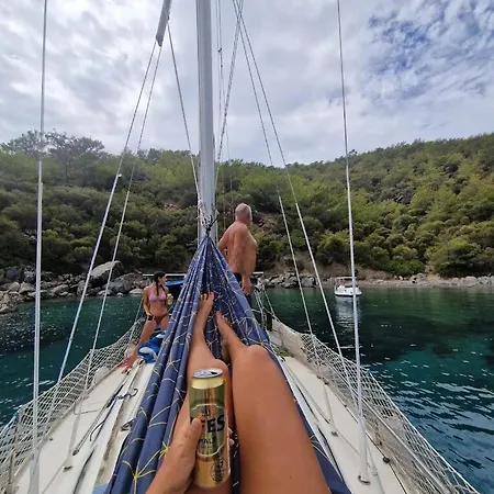 2-cottage Yacht With 2 Showers * Datça